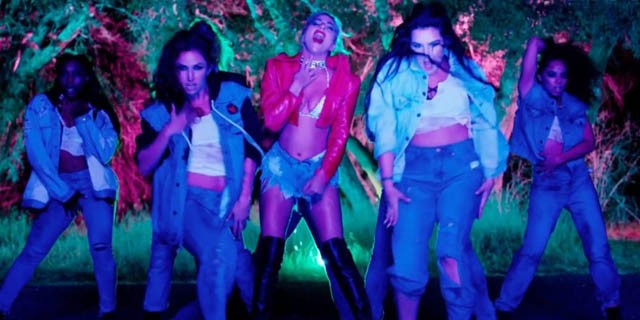 Lady Gaga John Wayne videoklip