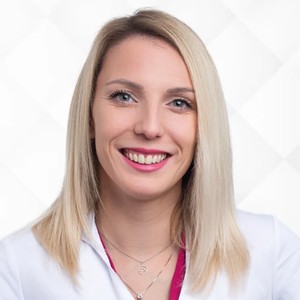 Dr. Dajka Dalma