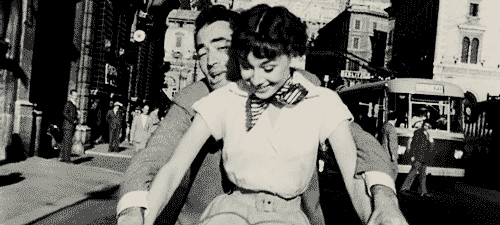 Jól érzed magad a bőrödben és minden remekül alakul ebben a hónapban - Májusi nagy horoszkóp