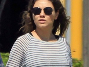 Már ilyen nagy Mila Kunis pocakja!