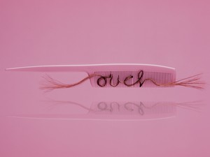 Ez a TikTok videó megmutatja miért tisztítsd gyakrabban a fésűd