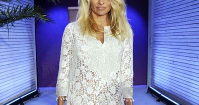 Pamela Anderson mégiscsak a régi?
