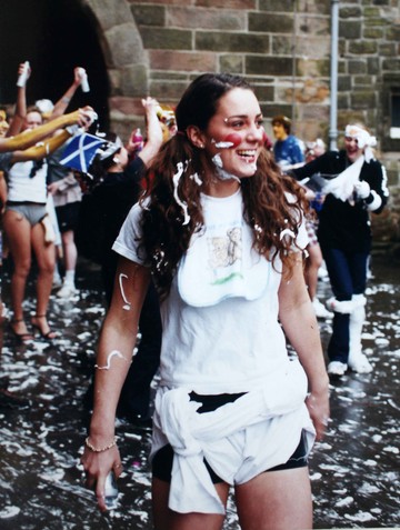 Katalin hercegné gólyaként - egyszerűen imádjuk