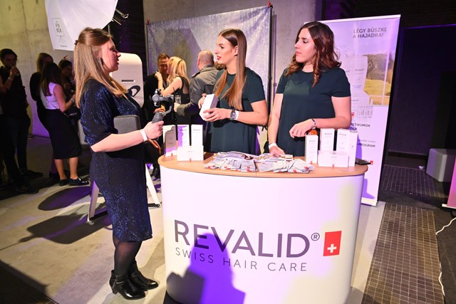 A Revalid standnál hasznos információkat lehetett megtudni a hajápolással kapcsolatban