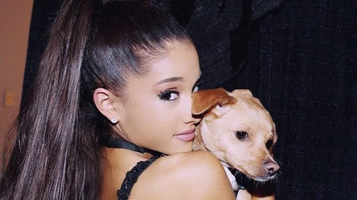 Hihetetlenül cuki: Ariana Grande sosem látott videót osztott meg magáról!