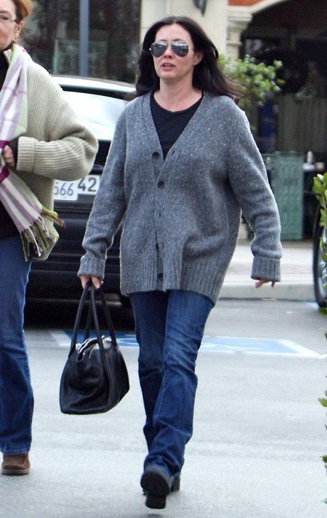 460-shannen-doherty-kover-ronda-1-d00010BF6f87477850e63.jpg