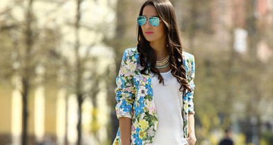 Ma Erdei Panni mutatja napi szettjét