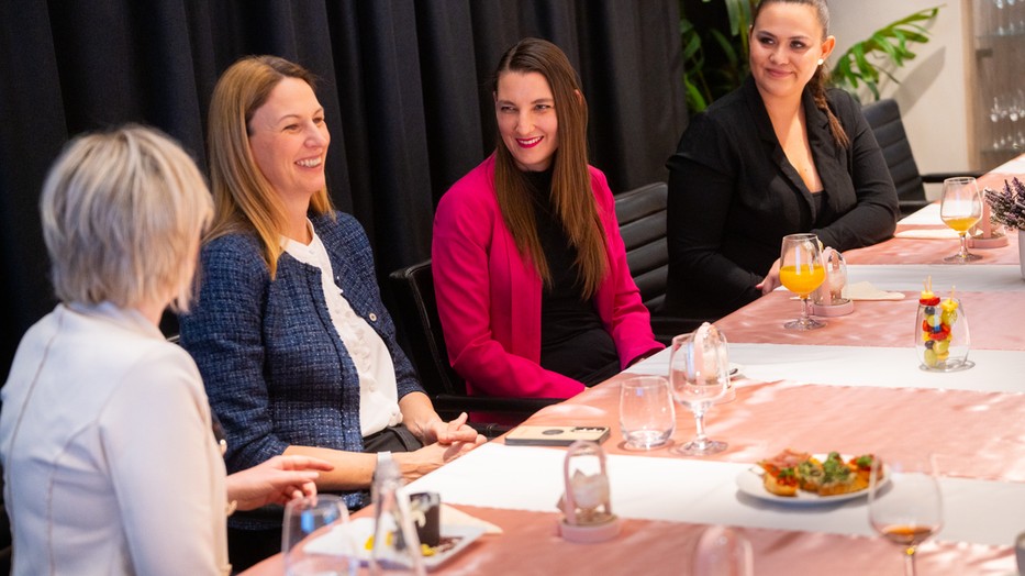 Egy tér, ami összehoz: Nők, inspiráció és gasztronómia a Capsicum Clubban