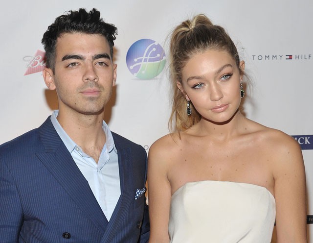joe jonas, sophie turner, járnak, sztárpár, trónok harca, gigi hadid, szakítás