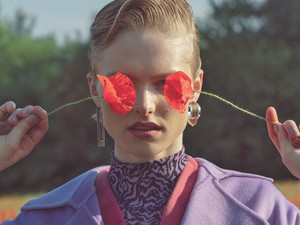 Az ősz nálunk a megújulásról szól, nyerj csúcskategóriás szépségkütyüt a GLAMOUR-ral! 
