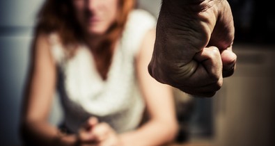 Minden 5. nőt bántalmazzák Magyarországon - Ne titkold el!