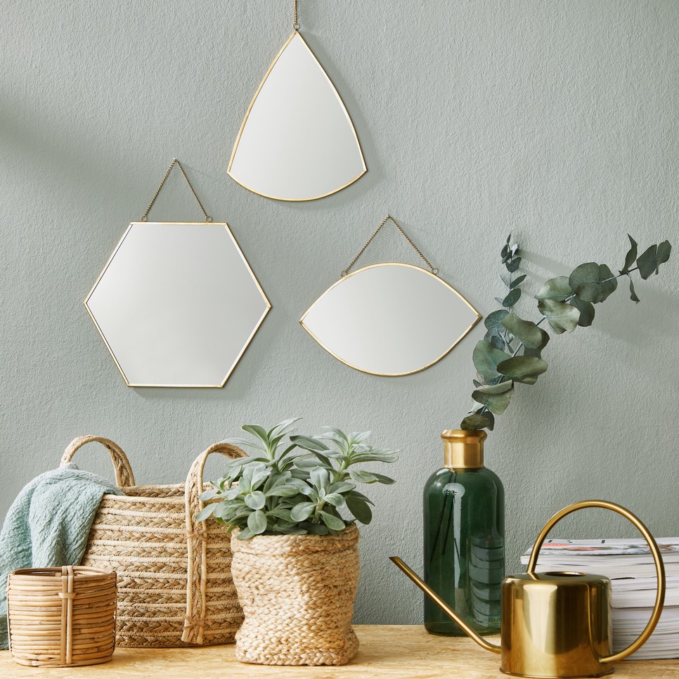 A tükrök egyrészt izgalmas dekorációs elemek, másrészt világosabbá is teszik a teret - CARAT tükrök