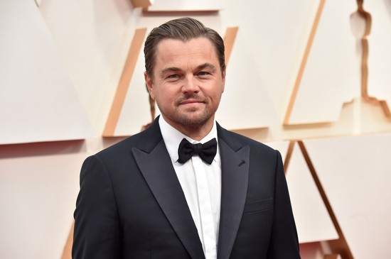 Íme Leonardo DiCaprio 19 éves barátnő-jelöltje, aki miatt szétszedték az internetezők a színészt 