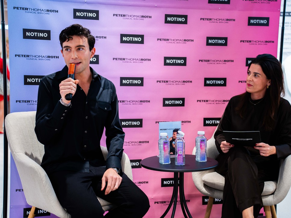 Ryan Roth részt vett a Peter Thomas Roth itthoni bevezető eseményén