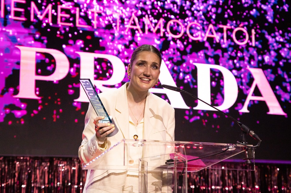 Lábas Viki Az év énekesnője Glamour Women of the Year 2023-as díjával