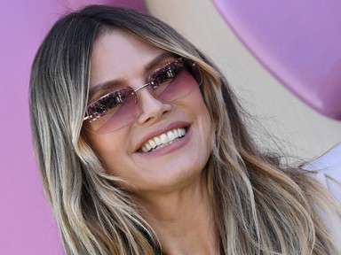 Az 52 éves Heidi Klum bikinis fotóitól azonnal zavarba jössz, elképesztő formában van a szupermodell
