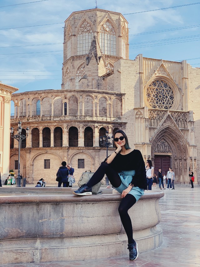 Orsi egy évtizede imádja ezt a nadrágot: tényleg egy örök darab