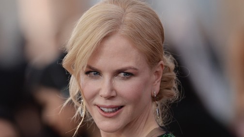 Láttál már rettenetesebbet Nicole Kidman pávaruhájánál?