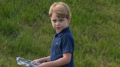 Ma ötéves György herceg, és ilyen cuki az új hivatalos fotója