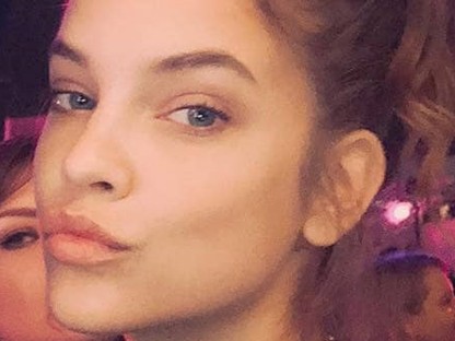 Palvin Barbi ilyen menő szettekben bulizik a VOLT fesztiválon! 