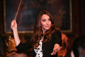 Amikor 2013-ban a Warner Bros stúdióban tett látogatást, egy pillanatra önfeledten beleélte magát a Harry Potter-filmekbe. 