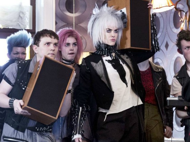 Így csajozz egy földönkívülivel