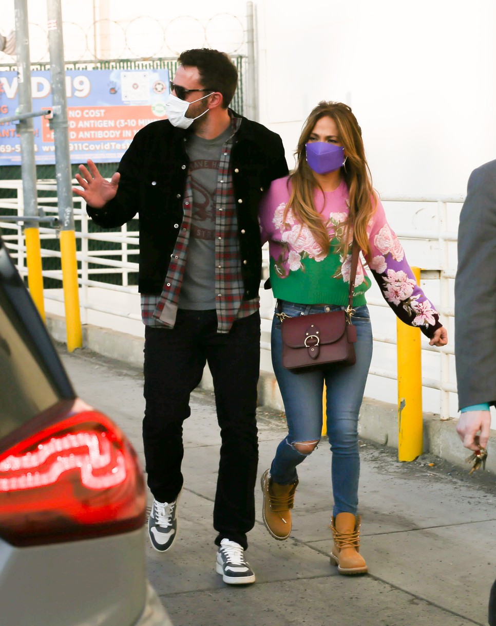 Jennifer Lopez és Ben Affleck cukiskodásától hangos már megint az internet