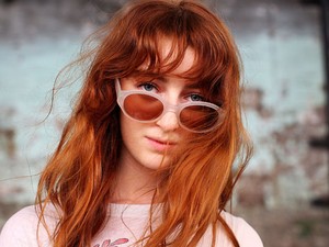 Hiperolcsó! 10 sikkes napszemüveg 5000 forint alatt