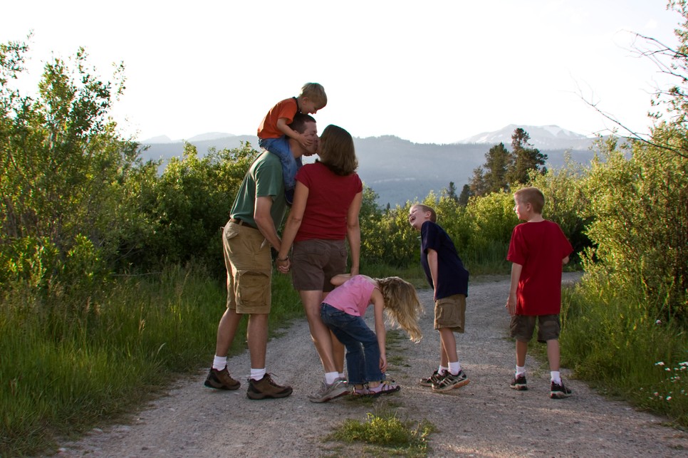 Egy új családi egyensúlya kialakítása és fenntartása rengeteg munkát igényel, a közös programok pedig tökéletes kapcsolatépítők