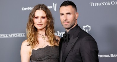 Megszületett Adam Levine és Behati Prinsloo harmadik babája