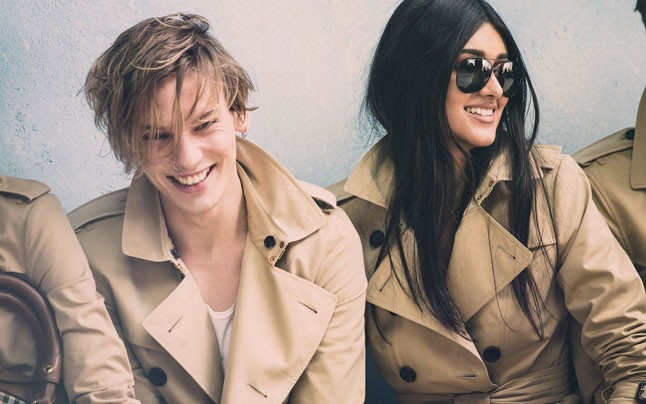 Megérkezett a Burberry legújabb angol sztárfelhozatala