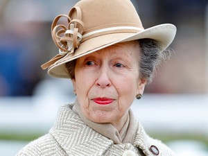 Ez volt Anna hercegnő legvadabb party ruhája a 80-as években - még 54 évesen is viselte