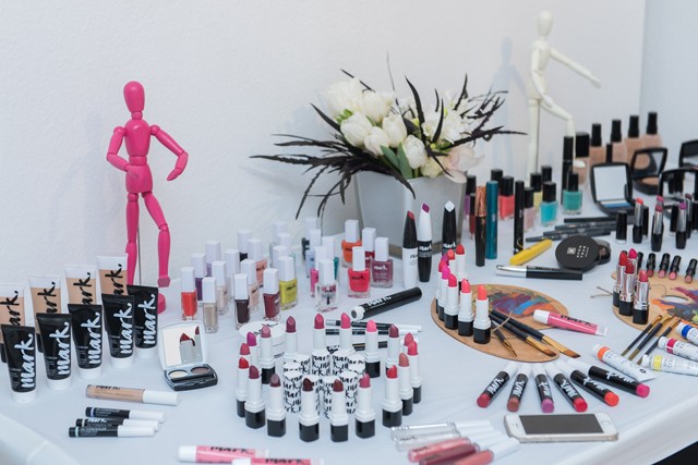 Megérkezett az AVON új sminkvonala, és mi máris rajongunk érte