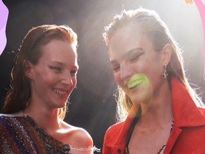 Így lesz trendi, tartós és megfizethető a fesztivál sminked 