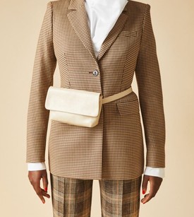 Táska VAGABOND 25 990 Ft