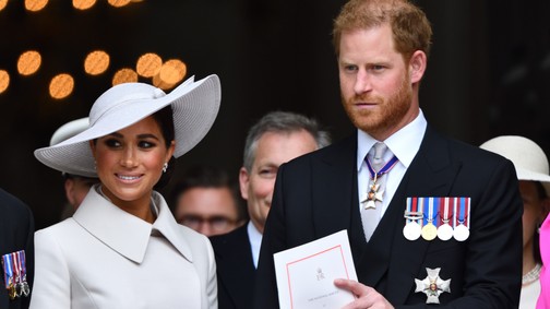 Ez nekünk fájt! Harry herceg és Meghan Markle újabb kellemetlen elutasítást kapott a királyi családtól