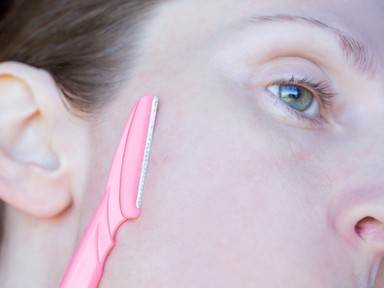 Dermaplaning: eszement vagy hasznos gyakorlat a női arcborotválás?