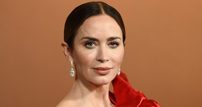 Emily Blunt újraértelmezte a meztelenruha fogalmát, soha nem volt még ennyire merész a színésznő