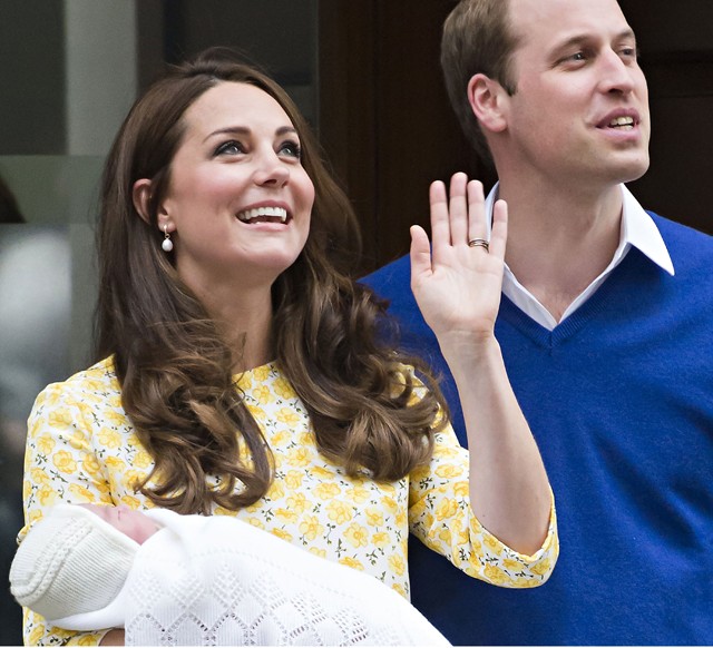 Kate Middleton fülbevaló