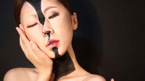 Még Ashton Kutcher is odavan ezért a smink technikáért!