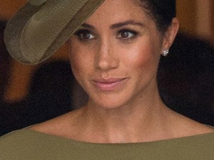 Meghan Markle megint lekörözte az egész királyi családot ezzel a szettel!