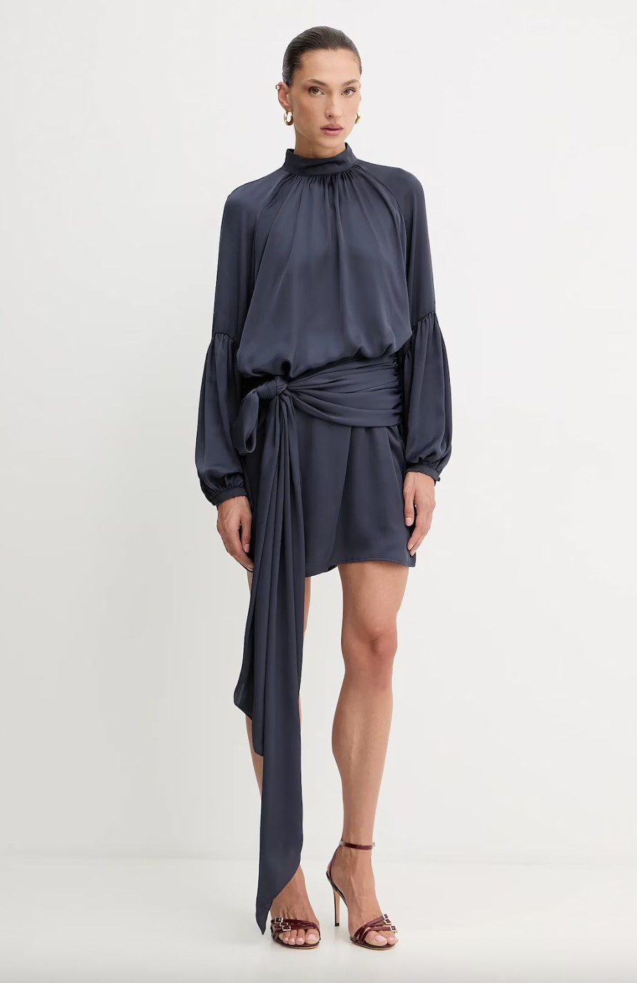 Ruha ROTATE answear.hu 129 990 Ft