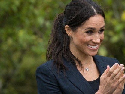 Meghan Markle majdnem sokkot kapott, amikor meglátta a tömegben régi rajongóját: zseniális a reakciója 