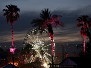 A topmodell jó nagyot rúgott a sztárok kedvenc fesztiváljába