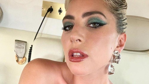 Minek nadrág? Lady Gaga nem érezte szükségét, anélkül ment az utcára