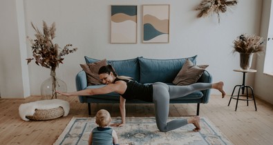 Derék- és hátfájás a szülés után - Mi okozza?