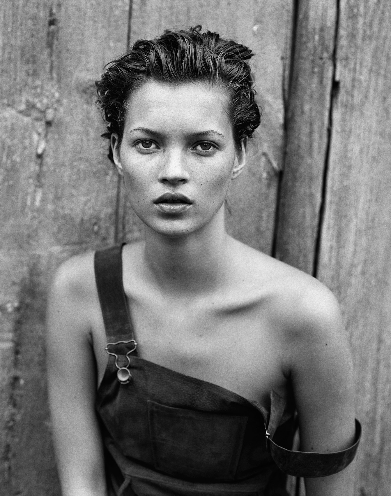 Peter Lindbergh: Kate Moss - A Star Is Born, Harper’s Bazaar, USA NYC, 1994 július 