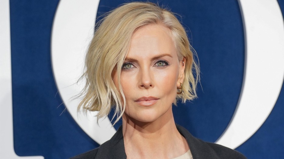 Charlize Theronnak gyermekkorában a legnagyobb rémálma vált valóra