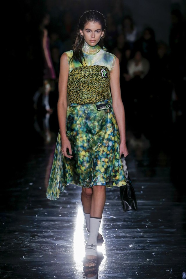 Sárkányok, hordozható fejek, Diana hercegnő - A milánói divathét legjobb pillanatai