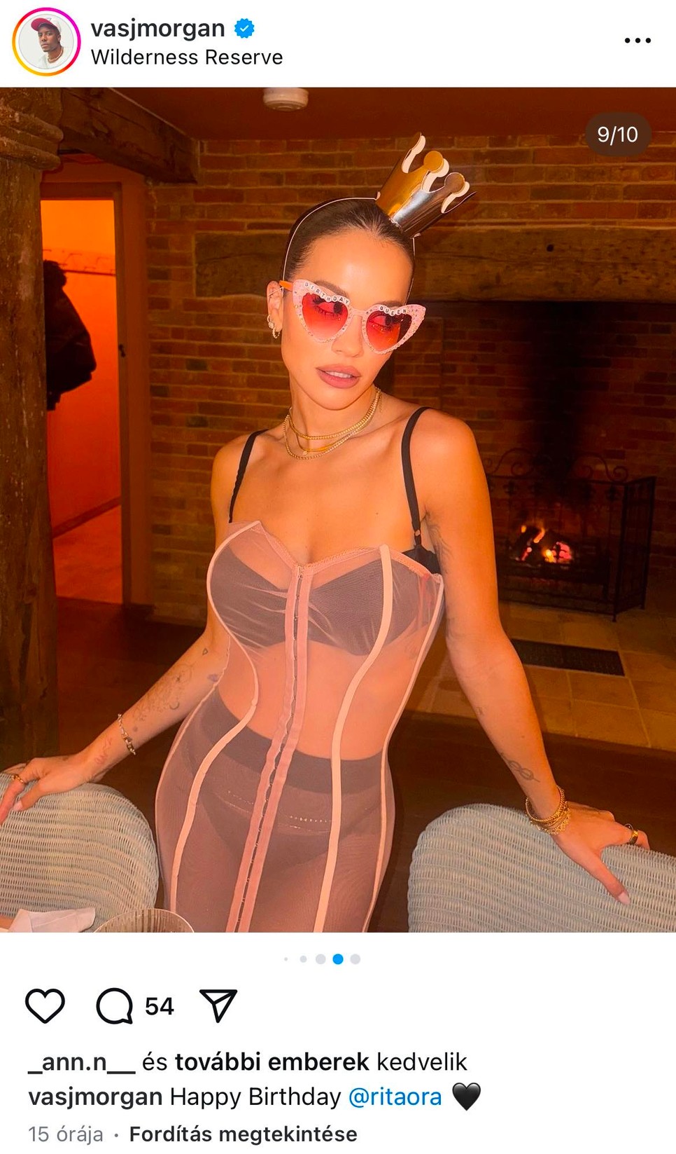 Micsoda lehengerlő szettben ünnepelt a szülinapos Rita Ora!